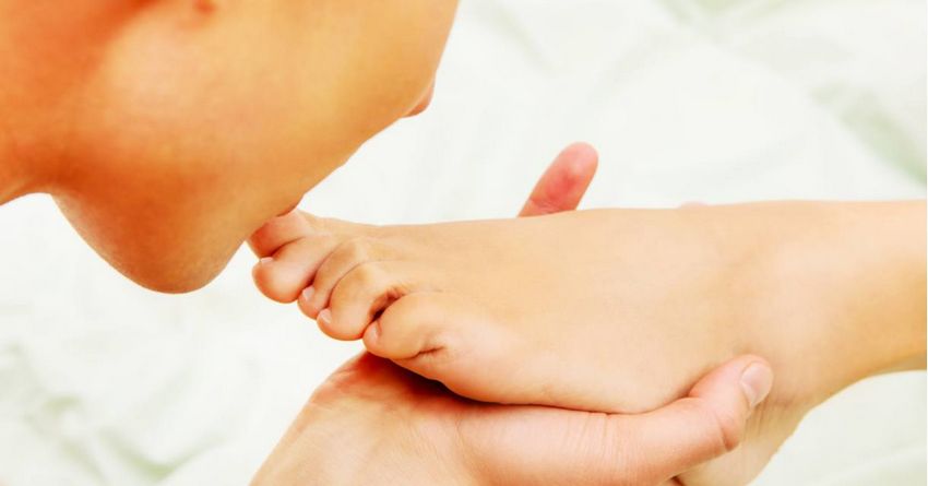 Does Seeing Trans (Shemale) Pornography Make You Gay? Does Seeing Trans (Shemale) Pornography Make You Gay?